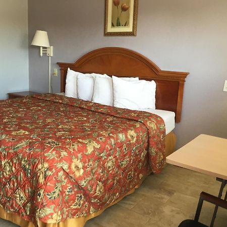 Budget Inn Plainview מראה חיצוני תמונה