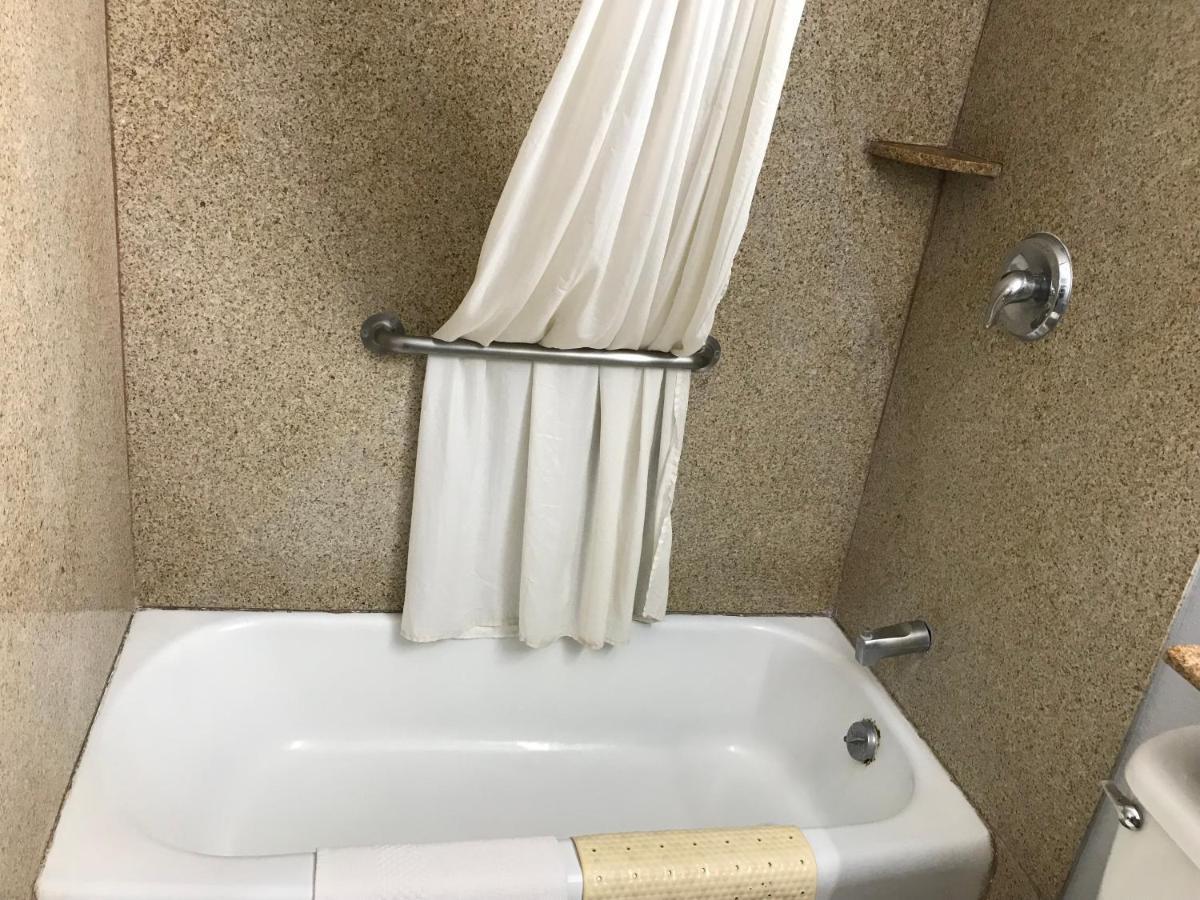 Budget Inn Plainview מראה חיצוני תמונה