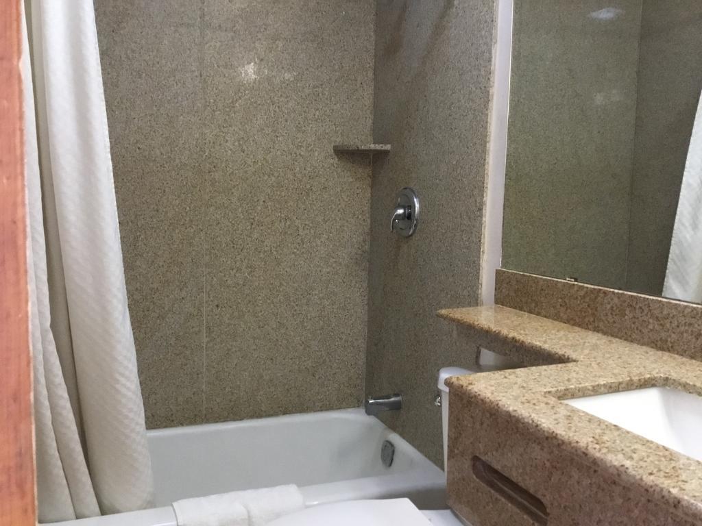 Budget Inn Plainview מראה חיצוני תמונה